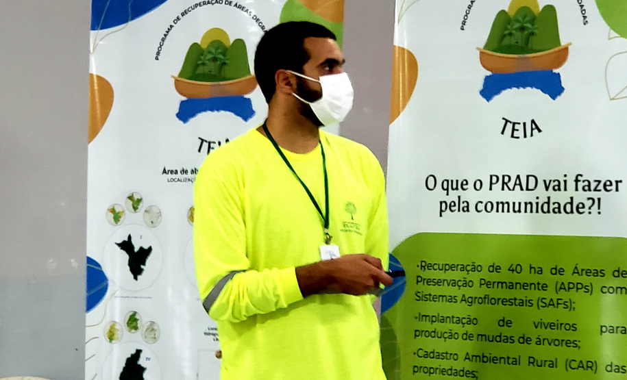 A Portos do Paraná promoveu na quinta-feira (16), na bacia hidrográfica do Baixo Rio Cachoeira, em Antonina, uma reunião com agricultores locais sobre o Programa de Recuperação de APPs Degradadas (PRAD). - Paranaguá, 17/09/2021 - Foto: Pierpaolo Notta/Portos do Paraná