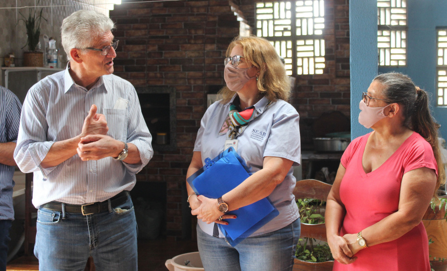 O trabalho de um consórcio intermunicipal e o apoio do governo estadual estão ajudando a fortalecer a agricultura familiar na região do Vale do Ivaí, no Norte do Paraná