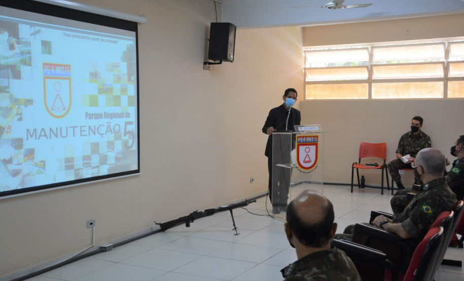 Agentes penitenciários participam de curso de habilitação em fuzil e armeiro no Exército Brasileiro  -  Curitiba, 20/09/2021  -  Foto: DEPEN-PR