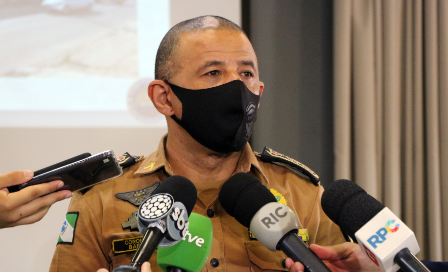 Envolvidos em tentativa de latrocínio de policial militar são localizados em operação conjunta na Capital . Na foto, coletiva de imprensa  -  Curitiba, 21 de setembro de 2021.  -  Foto: Soldado Amanda Morais