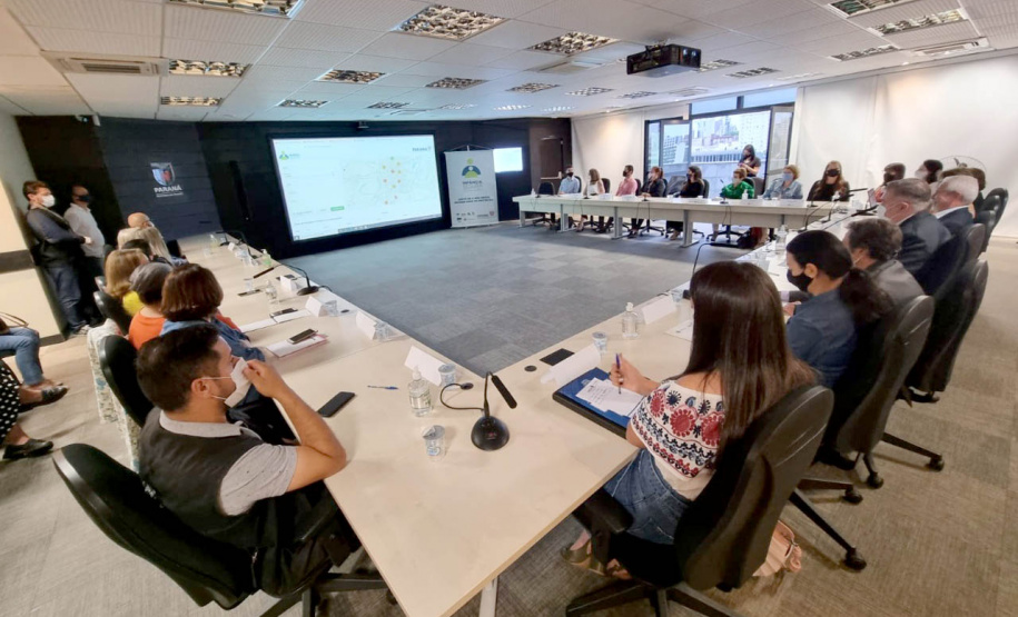 O secretário de Justiça, Família e Trabalho, Ney Leprevost, reforçou o compromisso do Governo Ratinho Junior na defesa e garantia de direitos das crianças e adolescentes durante o lançamento da 3ª edição do Curso Fortis Paraná e do novo Mapa de Georreferenciamento da Força-Tarefa Infância Segura. - Curitiba, 21/09/2021 - Foto: SEJUF