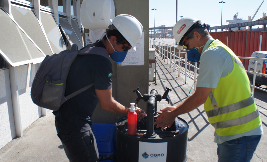 Em 18 meses, Portos do Paraná investiu mais de R$14 milhões no combate e prevenção à Covid-19  -  Paranaguá, 22/09/21  - Foto:  Claudio Neves/Portos do Paraná