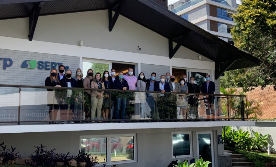 Com o objetivo de estreitar relações e entender as demandas das empresas de radiodifusão do Paraná, o secretário estadual da Comunicação Social e da Cultura, João Evaristo Debiasi, terá encontros mensais com empresários do setor no Estado. 
O primeiro encontro aconteceu já nesta quarta, na sede da Aerp, em Curitiba. Foto: Denis Godoi