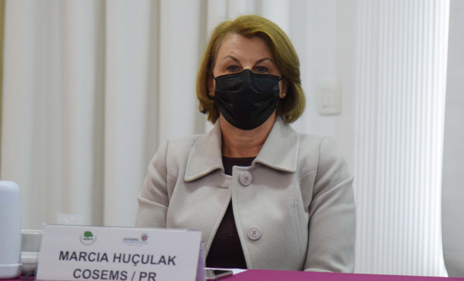 A vacinação contra a Covid-19 em adolescentes de 12 a 17 anos, com comorbidades no Paraná, foi pactuada na Comissão Intergestores Bipartite (CIB) nesta quarta-feira (22). O assunto já havia sido discutido pela Secretaria de Estado da Saúde (Sesa) e Conselho de Secretarias Municipais do Paraná (Cosems/PR) nesta terça-feira (21) e agora será oficializado em deliberação da CIB para cumprimento nos 399 municípios. Foto: Américo Antonio/SESA