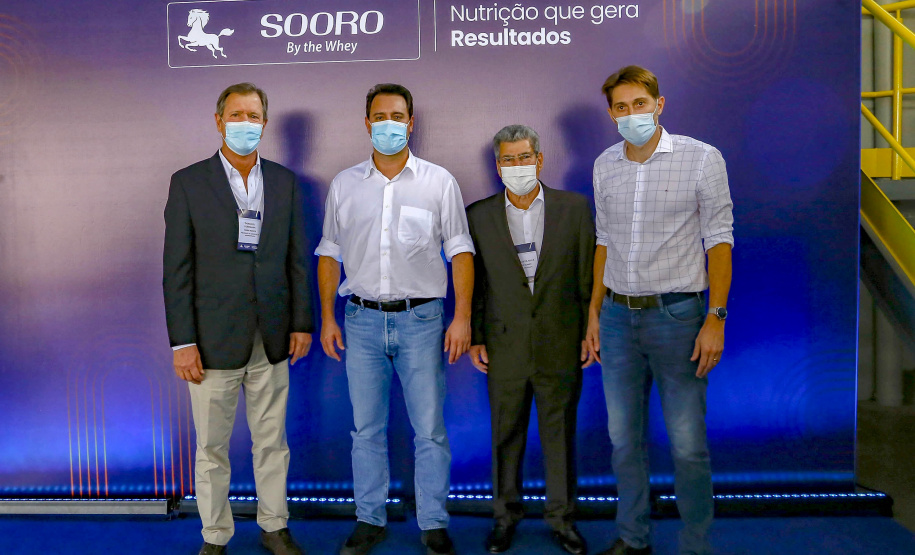 Governador Carlos Massa Ratinho Junior, participou da inauguração da nova planta industrial da Sooro Renner, líder nacional na produção de proteínas derivadas do soro de leite, em Marechal Cândido Rondon - Presentes, o 
prefeito Marcio Rauber e o diretor-presidente da Sooro Renner, William da Silva  - Marechal Cândido Rondon, 22/09/2021  -  Foto: Gilson Abreu/AEN