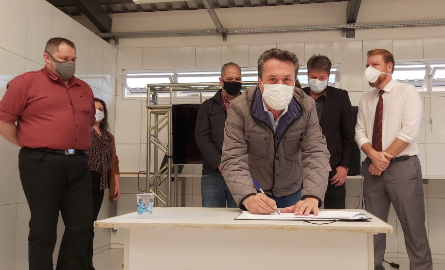 No Dia Mundial da Fauna e Dia da Defesa da Fauna, nesta quarta-feira (22), a Secretaria do Desenvolvimento Sustentável e do Turismo (Sedest) reforçou o serviço prestado no Estado de atendimento aos animais silvestres.  -  Curitiba, 23/09/2021  -  Foto: Alessandro Vieira/AEN