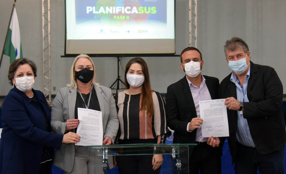 A Secretaria de Estado da Saúde (Sesa) lançou a segunda fase do PlanificaSUS nesta quinta-feira (23) em Irati. A 4ª Regional de Saúde foi sede do projeto no Paraná e desde 2019 desempenha ações voltadas para a Atenção à Saúde do Idoso. -  Curitiba, 23/09/2021  -  Foto: Américo Antonio/SESA