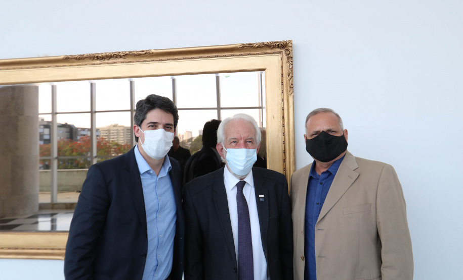 Governo apresenta o Projeto Paraná Produtivo para representantes da Federação das Associações Comerciais e Empresariais do Estado do Paraná. Foto: Camila Tonett