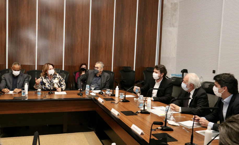 Governo apresenta o Projeto Paraná Produtivo para representantes da Federação das Associações Comerciais e Empresariais do Estado do Paraná. Foto: Camila Tonett