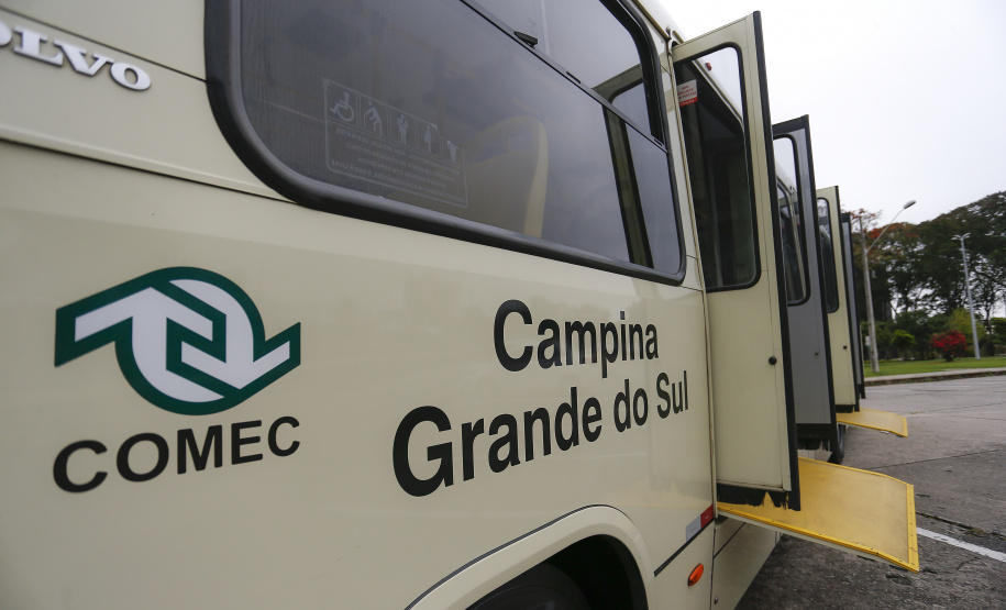 A vida de quem depende do transporte público para se locomover de Campina Grande do Sul a Curitiba passa a ficar mais fácil — e mais econômica — a partir de sábado (25)