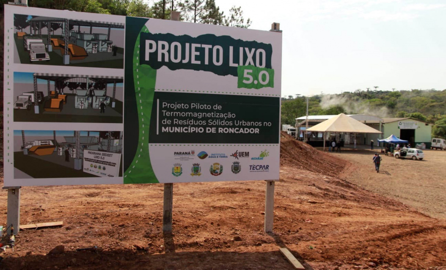 O Centro Oeste do Paraná ganhou a 1ª planta térmica no Brasil para tratar resíduos sólidos urbanos em pequena escala e com uma tecnologia inovadora. A Usina de Termomagnetização utiliza a tecnologia para o tratamento de resíduos sólidos urbanos com sustentabilidade.  -  curitiba, 24/09/2021  -  Foto: Alessandro Vieira/AEN