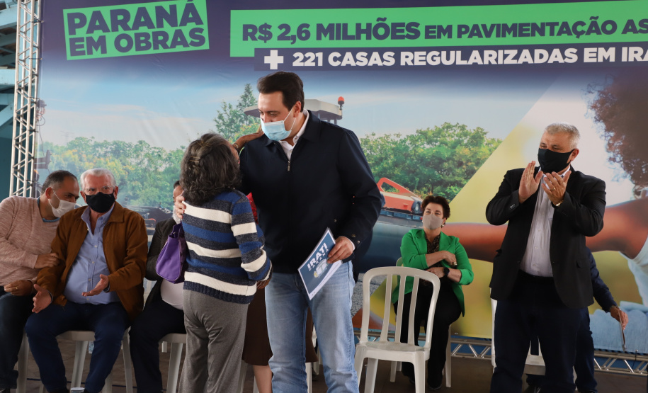 Governador Carlos Massa Ratinho Junior entrega Títulos de Regularização Fundiária e libera recursos em Irati -  Irati, 24/09/2021  -  Foto: Ari Dias/AEN