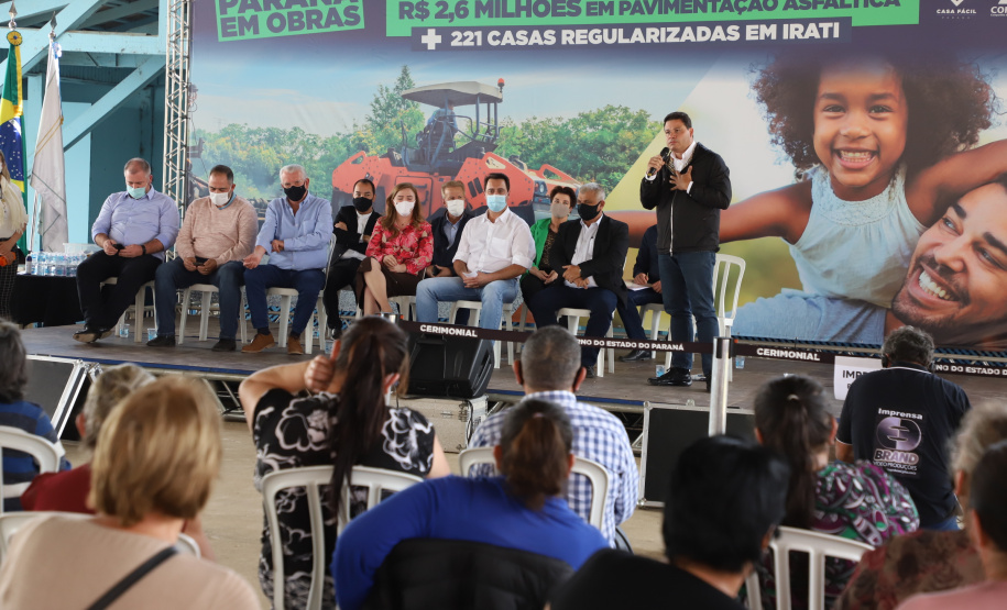 Governador Carlos Massa Ratinho Junior entrega Títulos de Regularização Fundiária e libera recursos em Irati -  Irati, 24/09/2021  -  Foto: Ari Dias/AEN