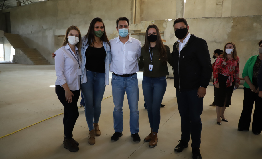 Governador Carlos Massa Ratinho Junior entrega Títulos de Regularização Fundiária e libera recursos em Irati -  Irati, 24/09/2021  -  Foto: Ari Dias/AEN