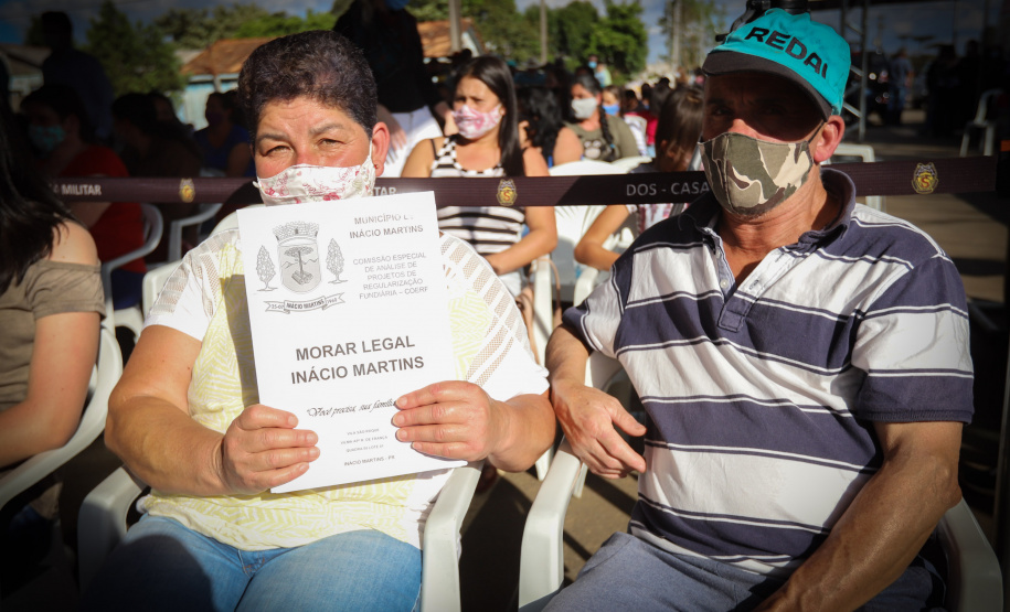 O governador Carlos Massa Ratinho Junior entrega nesta sexta-feira (24), para Inácio Martins, no Centro-Sul do Estado, 202 títulos de regularização fundiária para moradores do bairro São Roque. E tambem  libera R$ 2 milhões para pavimentação de vias.   24/09/2021 - Foto: Geraldo Bubniak/AEN