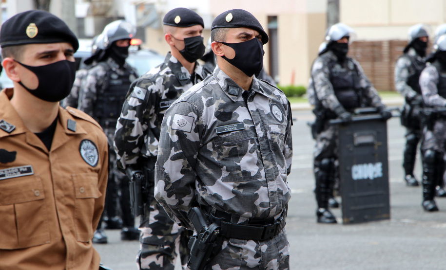 A Polícia Militar do Paraná formou, nesta sexta-feira (24/09), 30 militares estaduais do Paraná, três do Amapá e uma policial do Ceará com o XV Curso de Controle de Distúrbios Civis (CCDC) turma 2021. -  Curitiba, 24/09/2021  -  Foto: Soldado Ismael Ponchio