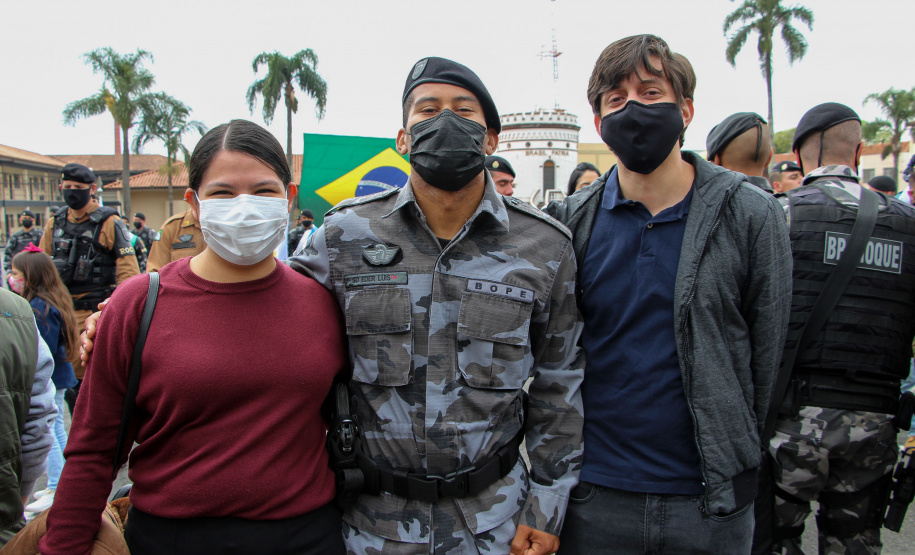 A Polícia Militar do Paraná formou, nesta sexta-feira (24/09), 30 militares estaduais do Paraná, três do Amapá e uma policial do Ceará com o XV Curso de Controle de Distúrbios Civis (CCDC) turma 2021. -  Curitiba, 24/09/2021  -  Foto: Soldado Ismael Ponchio