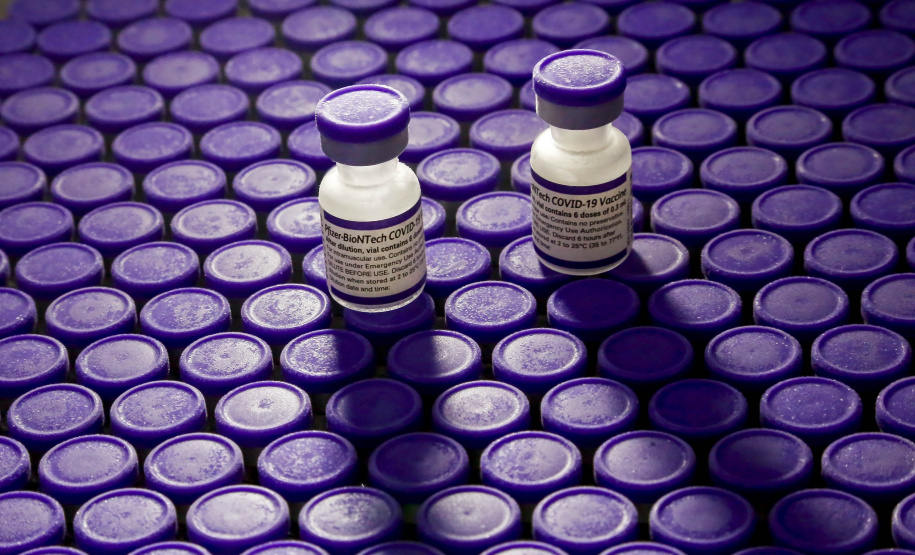 Primeiras doses exclusivas para adolescentes de 12 a 17 anos chegam ao Paraná.
Foto Gilson Abreu/AEN