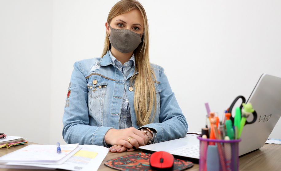 Camomila de Mandirituba gera renda milionária e garante fama nacional ao município. Foto: Ari Dias/AEN