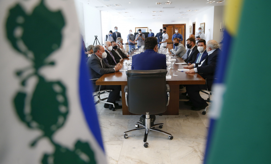 Governador Carlos Massa Ratinho Junior assina lançamento do Edital de Iluminação do Contorno Sul - Curitiba, 27/09/2021 - Foto: Jonathan Campos/AEN