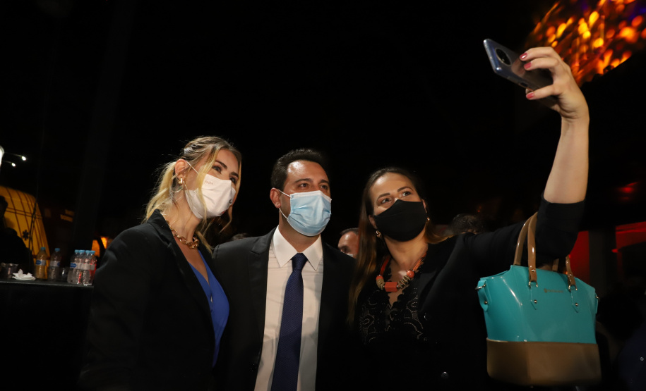 Governador Carlos Massa Ratinho Junior participa da reinauguração da sede da Associação Comercial e Empresarial de Maringá, ACIM -  Maringá, 27/09/2021  -  Foto: Ari Dias/AEN