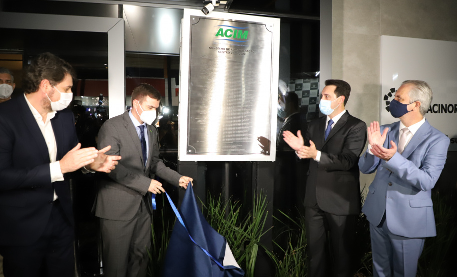 Governador Carlos Massa Ratinho Junior participa da reinauguração da sede da Associação Comercial e Empresarial de Maringá, ACIM -  Maringá, 27/09/2021  -  Foto: Ari Dias/AEN