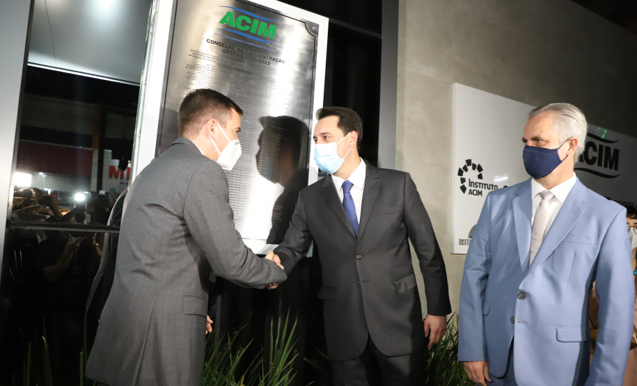 Governador Carlos Massa Ratinho Junior participa da reinauguração da sede da Associação Comercial e Empresarial de Maringá, ACIM -  Maringá, 27/09/2021  -  Foto: Ari Dias/AEN