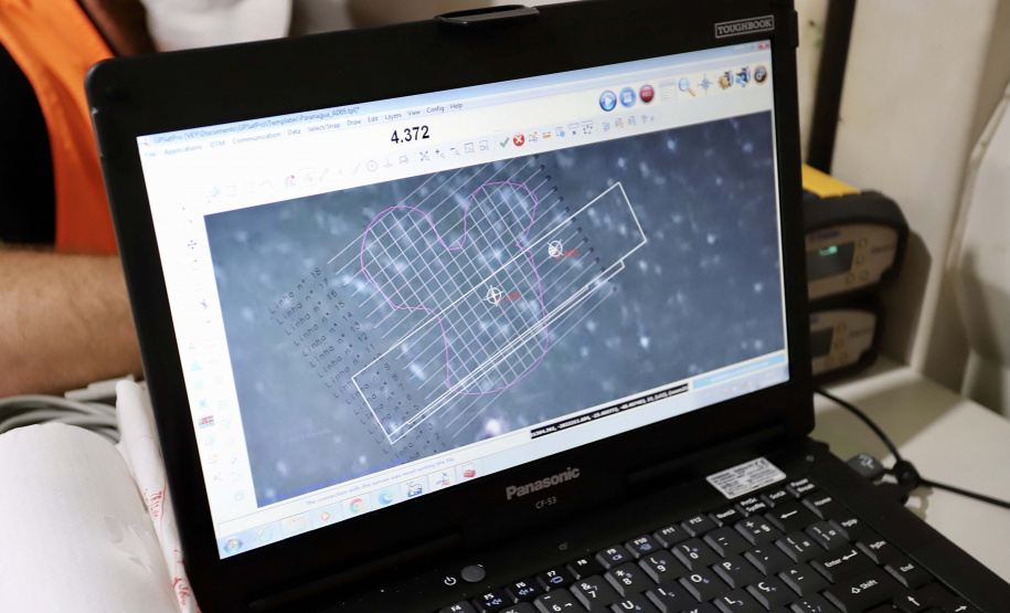 Secretário Nacional de Portos acompanha atividades da obra de derrocagem nos Portos do Paraná. Foto: Claudio Neves/Portos do Paraná