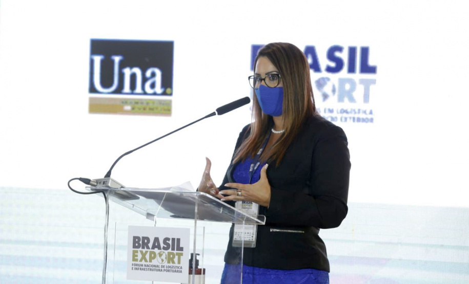 Autoridades portuárias de Norte a Sul do país estão reunidas, nesta terça (28) e quarta-feira (29), em Brasília/DF, para o Fórum Nacional de Logística e Infraestrutura Portuária (Brasil Export 2021). A edição nacional do evento faz uma síntese dos fóruns realizados nas seis regionais, ao longo deste ano. - Brasília, 28/09/2021  -  Foto: Alessandro Dias/Brasil Export