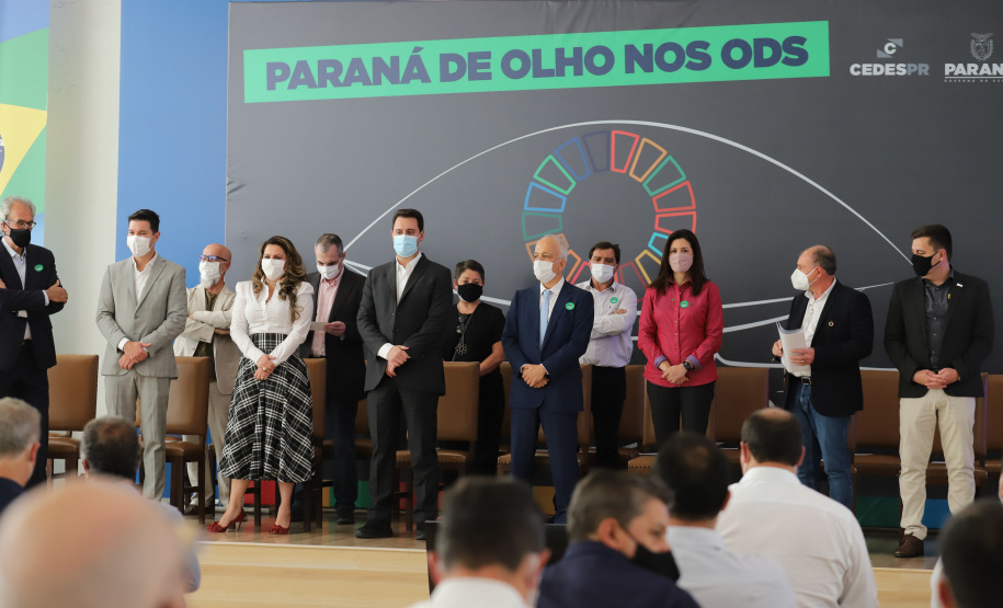 O governador Carlos Massa Ratinho Junior assina nesta terca-feira (28), acordo de cooperação para impulsionar Objetivos de Desenvolvimento Sustentável no Paraná. - 28/09/2021 - Foto: Geraldo Bubniak/AEN