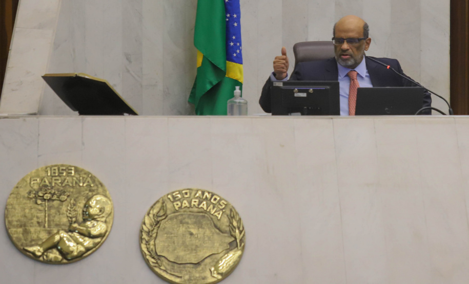O secretário de Estado da Fazenda, Renê Garcia Júnior, apresenta os dados do Governo relativos ao cumprimento das metas fiscais referente ao 2º quadrimestre de 2021 - de maio a agosto deste ano. Foto: Ari Dias/AEN