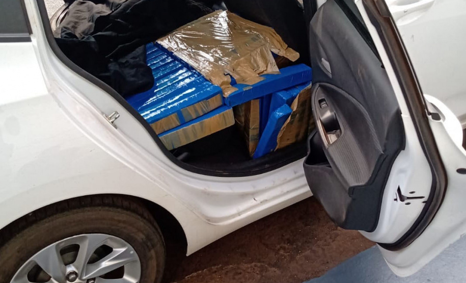 Os esforços da Polícia Militar e da Polícia Federal para reprimir o crime organizado no Norte do Paraná resultaram na apreensão de mais de uma tonelada de maconha na quarta-feira (29/09), em Bela Vista do Paraíso (PR).  - 30/09/2021  -  Foto: PMPR