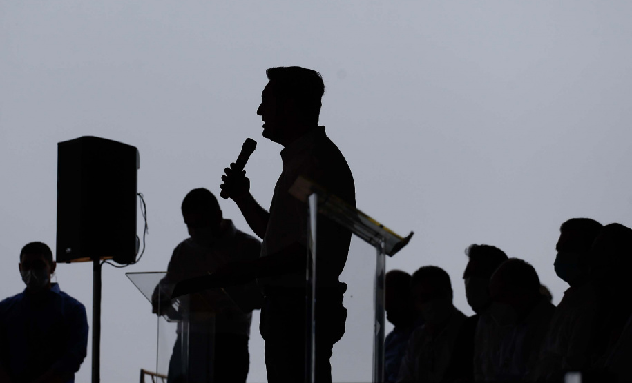 Arapongas, na Região Norte, vai dar um salto de qualidade na questão habitacional. Em ações desenvolvidas pelo Governo do Estado, a cidade vai ganhar nos próximos meses um novo bairro planejado, com 1.479 moradias divididas em duas fases, e uma unidade do Condomínio do Idoso, com 40 residências exclusivas para a terceira idade. - Arapongas, 30/09/2021 -  Foto: Jonathan Campos/AEN