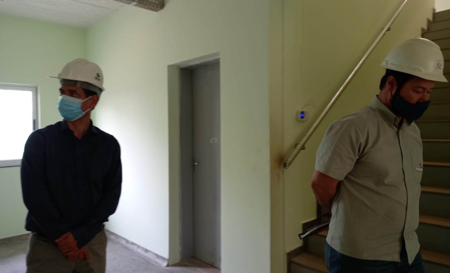 O Secretário da Segurança Pública, Romulo Marinho Soares, esteve em Londrina, nesta quinta-feira (30/09), para acompanhar as obras da Cadeia Pública de Londrina, que estão sendo finalizadas e têm previsão de entrega para novembro deste ano. -  Londrina, 30/09/2021  -  Foto: SESP-PR