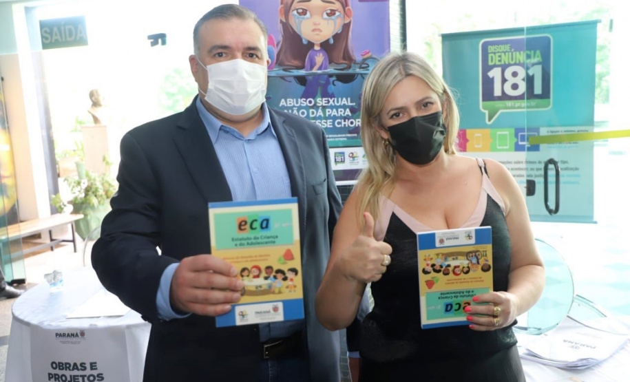 O secretário de Justiça, Família e Trabalho, Ney Leprevost, esteve nesta quinta-feira (30), em Maringá, para assinar com municípios da região parceiras do Governo do Paraná nas áreas do trabalho, da proteção as crianças, da juventude, das pessoas idosas e que se encontram em situação de vulnerabilidade social.  -  Maringá, 30/09/2021 - Foto: SEJUF