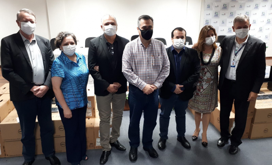 Os Hospitais Zona Norte e Zona Sul de Londrina serão gerenciados pela Fundação Estatal de Atenção em Saúde (Funeas), vinculada à Secretaria de Estado da Saúde, a partir de agora. Com o novo modelo, a expectativa é ampliar serviços para os demais municípios que integram a Região Norte, otimizando as estruturas e melhorando a capacidade de cobertura assistencial no Estado. - Londrina, 01/10/2021 - Foto: SESA