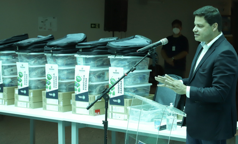 Colégios de mais 30 municípios receberam kits de robótica nesta semana. Foto: Rodrigo Felix Leal/AEN