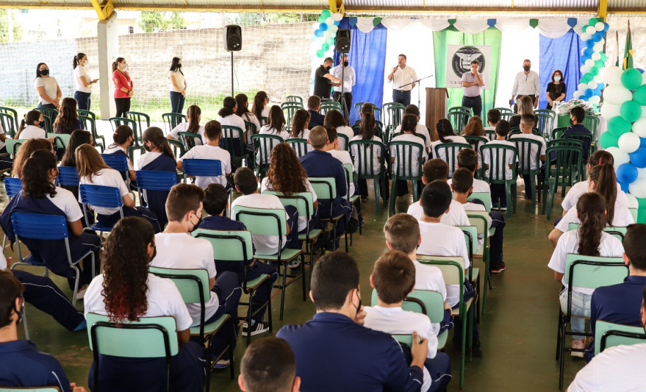 Colégios de mais 30 municípios receberam kits de robótica nesta semana. Foto: Rodrigo Felix Leal/AEN