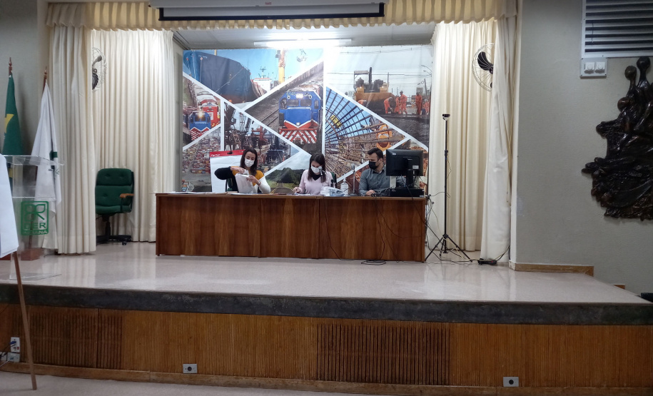 Abertura envelopes de preços do projeto de pavimentação da PR-990 em Rebouças - Curitiba, 01/10/2021 - Foto: DER