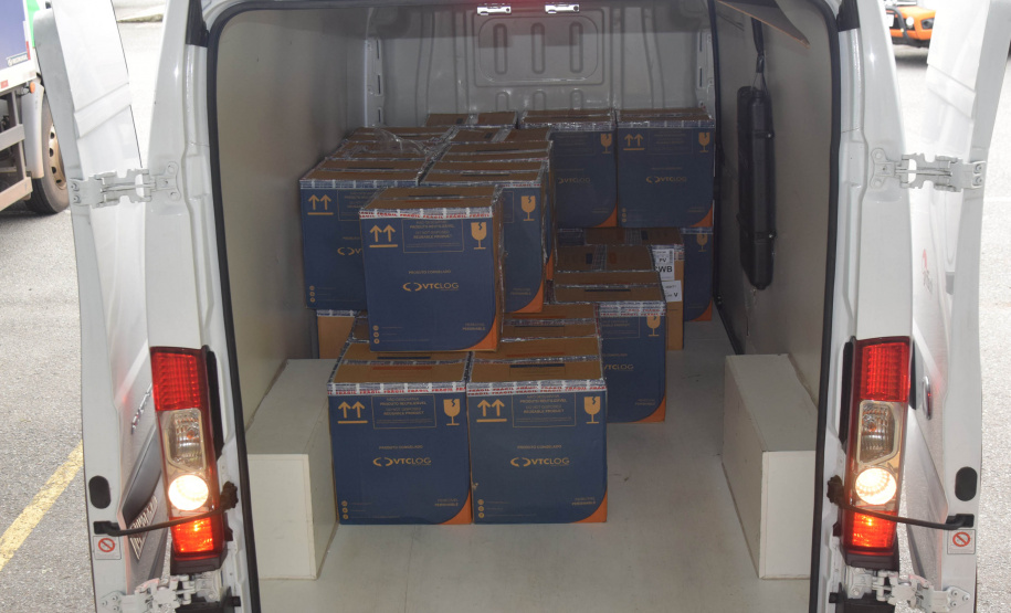 O Paraná recebeu mais 176.670 vacinas da Pfizer/BioNTech contra a Covid-19 neste sábado (2). - Curitiba, 02/10/2021 - Foto: Américo Antonio/SESA