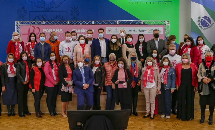 04.10.2021 - Governador Carlos Massa Ratinho Junior, participa da abertura do programa Parana Rosa 2021.
Foto Gilson Abreu/AEN