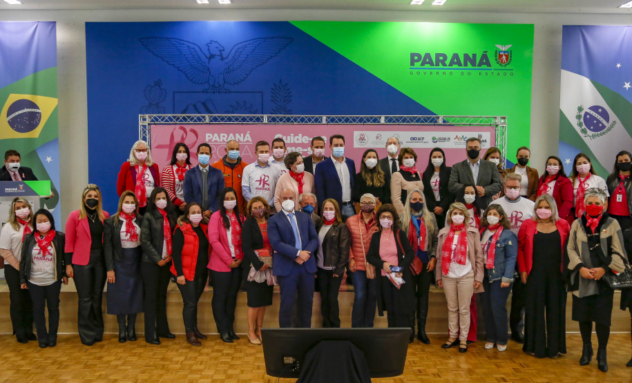 04.10.2021 - Governador Carlos Massa Ratinho Junior, participa do lançamento do Parana Rosa 2021.
Foto Gilson Abreu/AEN