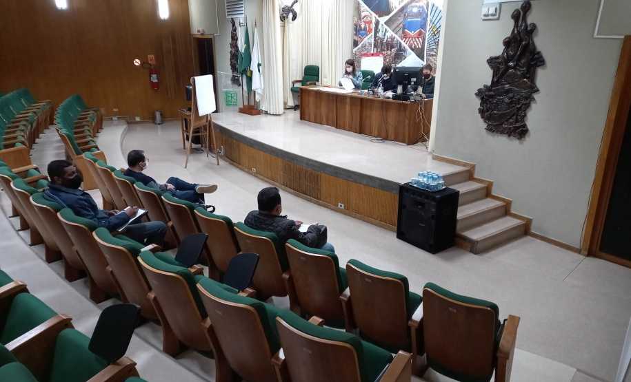 Abertura de envelopes de preços da manutenção da iluminação da Rodovia Deputado João Leopoldo Jacomel - Curitiba, 04/10/2021 - foto: DER
