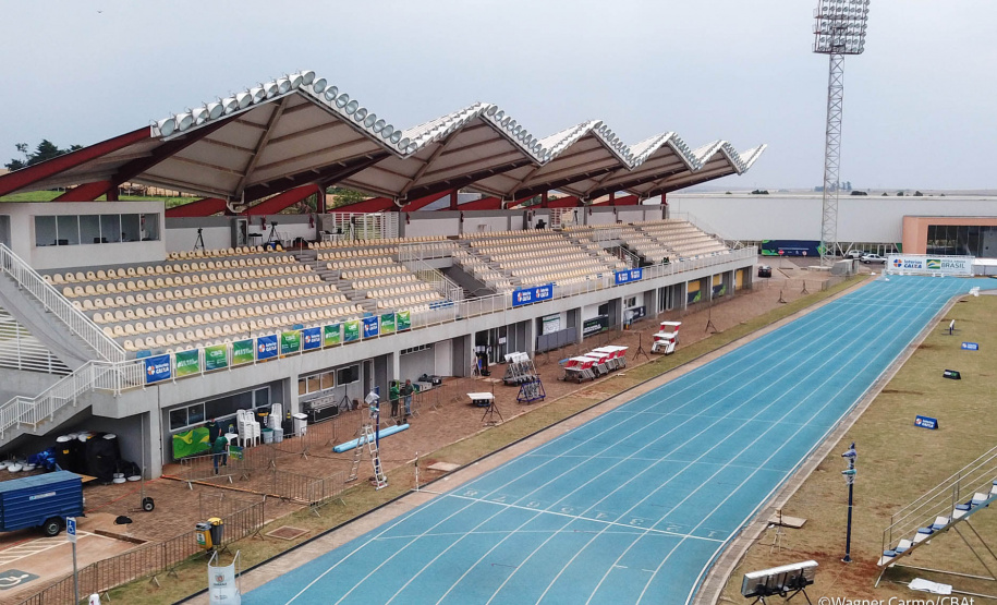 Seis ouros, seis pratas e cincos bronzes esses foram os resultados dos atletas do Paraná no Campeonato Brasileiro Loterias Caixa Sub-16 de Atletismo que ocorreu no último final de semana no Centro Nacional de Treinamento em Atletismo de Cascavel. O evento tem apoio do Governo do Paraná, por meio da Superintendência do Esporte, da Federação de Atletismo do Paraná (FAP) e da Prefeitura de Cascavel.-  Curitiba, 05/10/2021 - Foto: WAGNER CARMO/CBAt