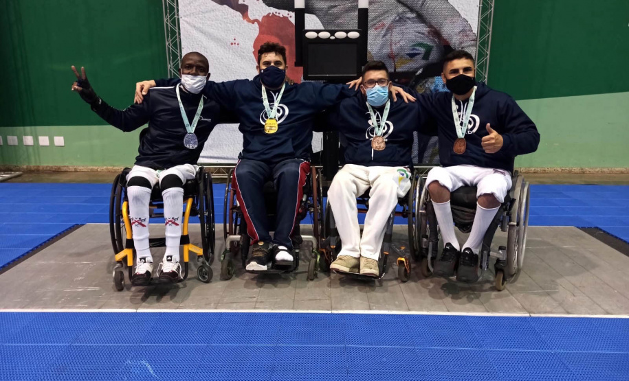 Bolsistas do Geração Olímpica e Paralímpica conquistaram 16 medalhas em competições de Ginástica Artística e Paraesgrima no final de semana -  Curitiba, 05/10/2021  -  Foto: Tabea Alves