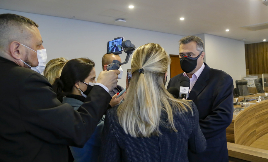 Secretário da Saúde,  Beto Preto, apresenta relatório com números da pandemia, durante audiência na Assembleia Legislativa  -  Curitiba, 05/10/2021  -  Foto Gilson Abreu/AEN