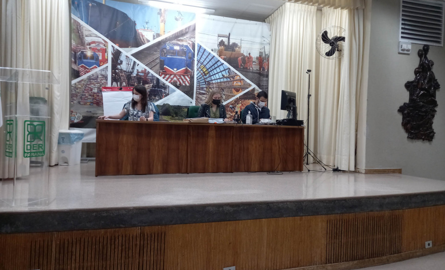 Abertura dos envelopes de preços da duplicação da PR-445 entre Mauá da Serra e Lerroville  -  Curitiba, 05/10/2021  -  Foto: DER