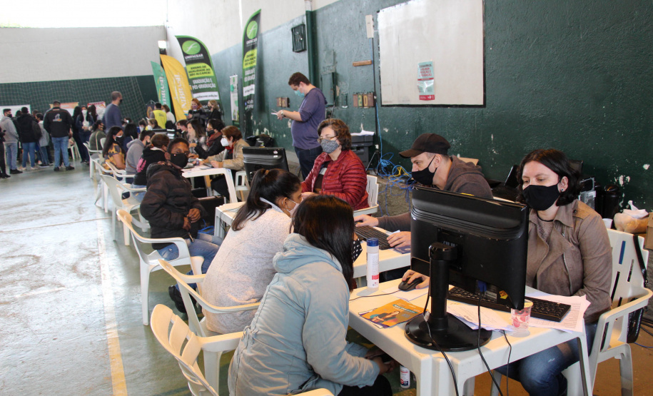 A feira de serviços do Programa Paraná Cidadão chega nesta quarta-feira (6) em Rio Branco do Sul, Região Metropolitana de Curitiba. -  Curitiba, 05/10/2021  -  Foto: SEJUF