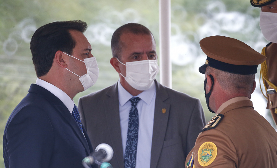 O major Sérgio Vieira Benício é o novo chefe da Casa Militar do Governo do Estado. Sua nomeação foi assinada pelo governador Carlos Massa Ratinho Junior na tarde desta quarta-feira (6). Integrante do quadro de oficiais policiais-militares (QOPM), o major exercia o cargo de subchefe da Casa Militar.