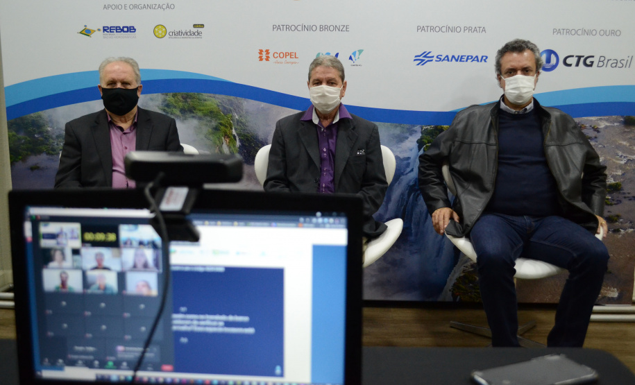 A troca de experiências do XXIII Encontro Nacional de Comitês de BaciasHidrográficas (Encob) se encerra nessa quarta-feira (6), sendo o dia deamanhã (7) reservado somente para Assembleia dos Comitês. -  Curitiba, 06/10/2021  -  Foto: SEDEST